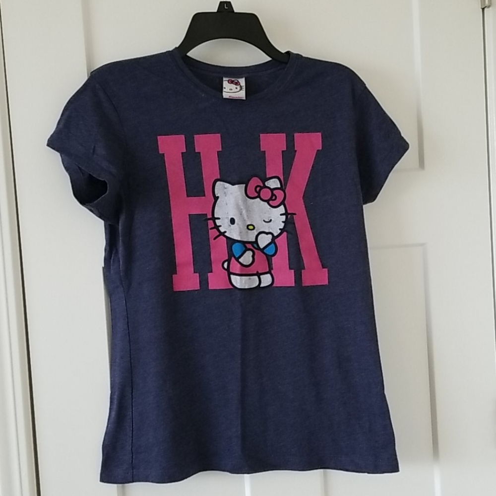 NWOT Hello Kitty Shirt. XL